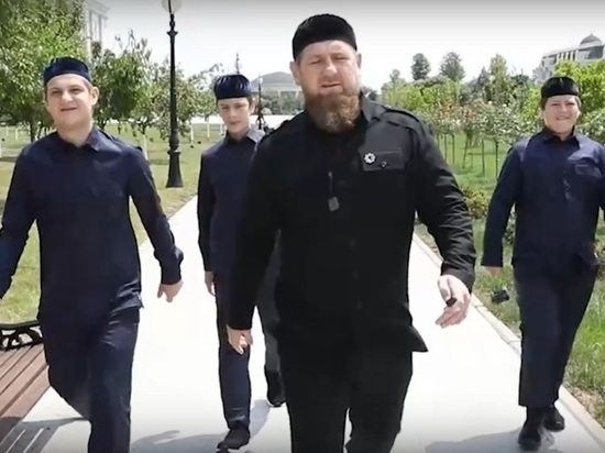 Глава Чечни празднует день рождения старшего сына