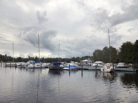 На водоёмах Петрозаводска закрывается навигация для маломерных судов