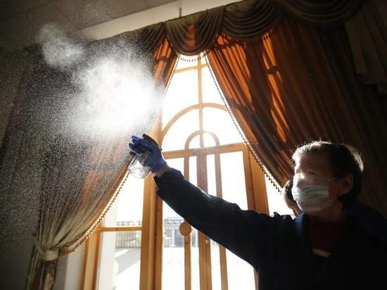 Роспотребнадзор призвал делать противовирусную уборку дома