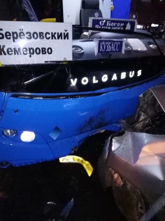 Новый межгородской автобус попал в ДТП под Кемеровом