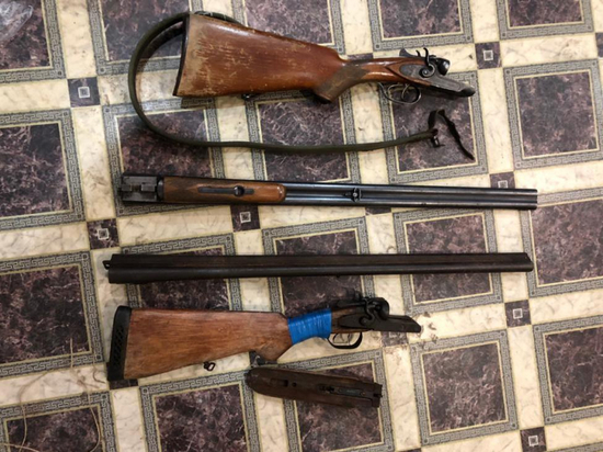 У браконьеров под Новосибирском нашли боеприпасы и тысячи долларов