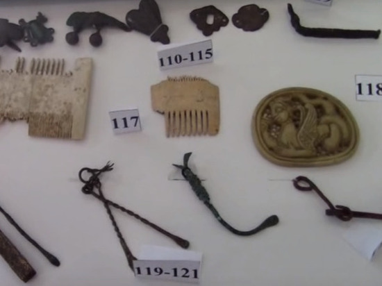 Азовские археологи нашли маникюрный набор 14 века