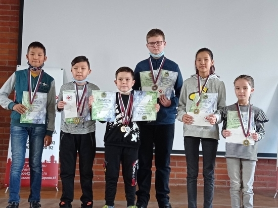 Юные шахматисты из Забайкалья взяли призовые места на первенстве ДФО