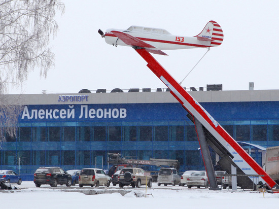 Несколько самолётов сели в Кемерове из-за ЧП в новосибирском аэропорту