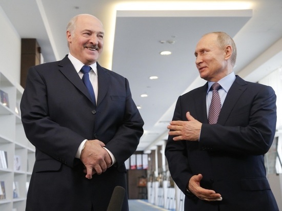 Лукашенко заявил, что никогда не предаст Путина