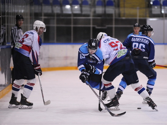 Рязанская хоккейная молодежка одержала десятую победу подряд