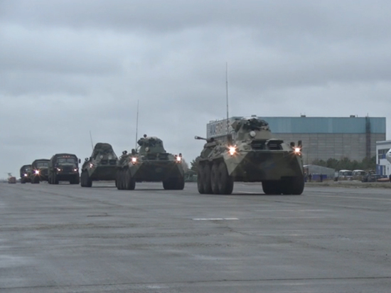 Российских миротворцев доставили в Ереван на 20 самолётах ВКС
