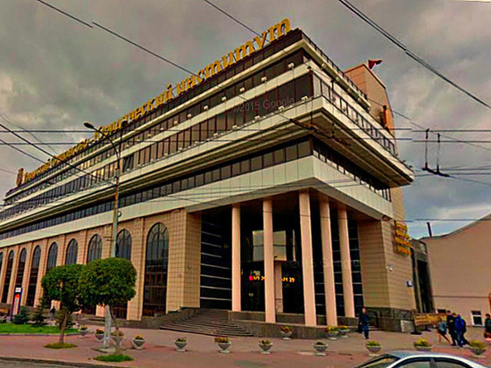 Колледж при старейшем частном вузе Екатеринбурга просит признать себя банкротом