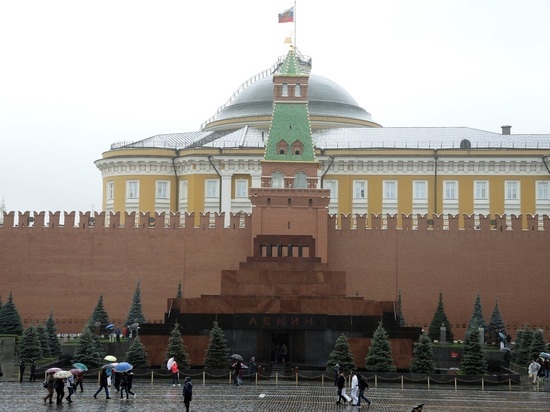 Фото кремлевской стены в москве