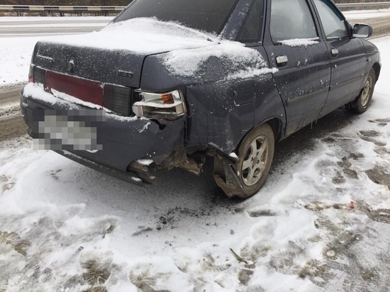 В Каменске-Шахтинском 13-летняя девочка пострадала в ДТП с отечественным авто