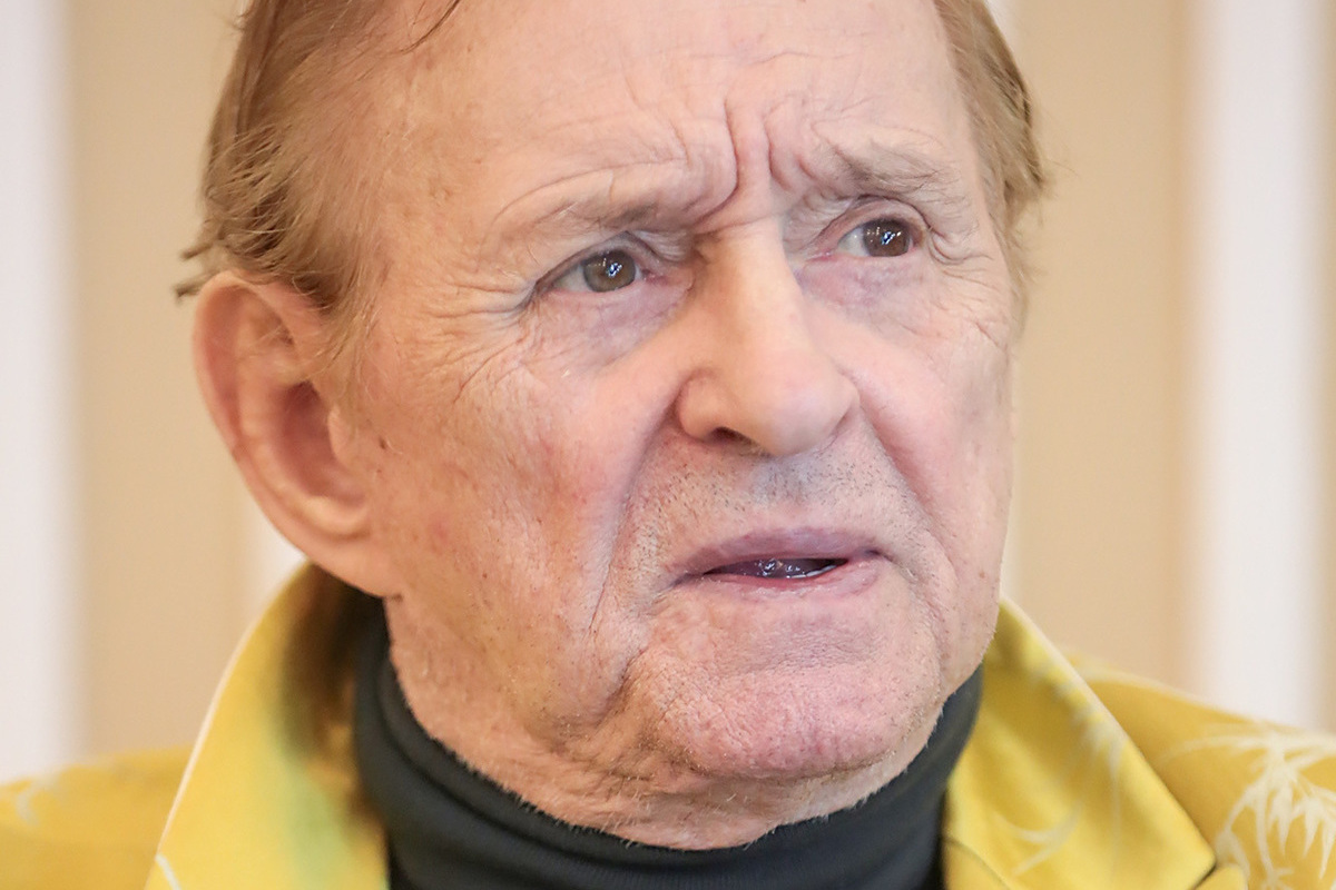 Умер режиссер Роман Виктюк - МК