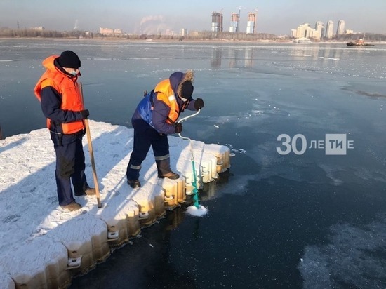 Толщина льда на Казанке составляет всего 5 см
