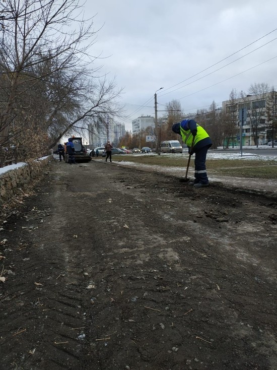 В Челябинске продолжается ремонт дорог