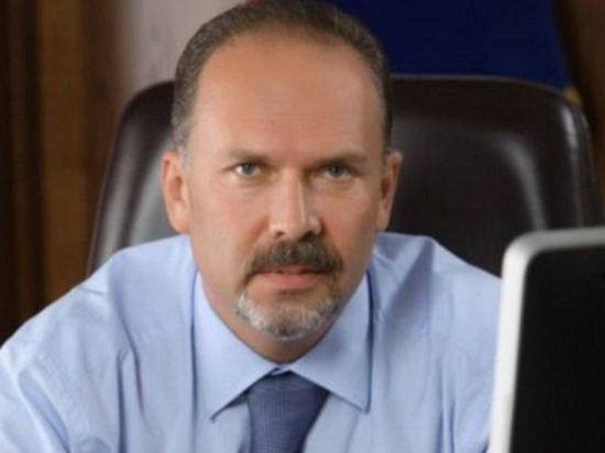 Совет Федерации разрешил задержать Михаила Меня
