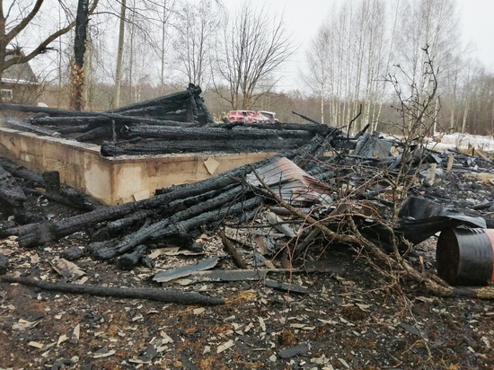 В Тверской области на пожаре погиб молодой мужчина