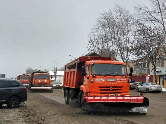 Во Владимире дороги чистят 50 единиц техники и более 70 дорожных рабочих