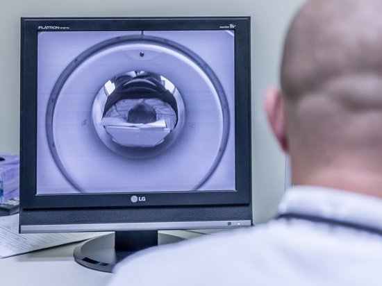 В Камне-на-Оби возобновили работу компьютерного томографа