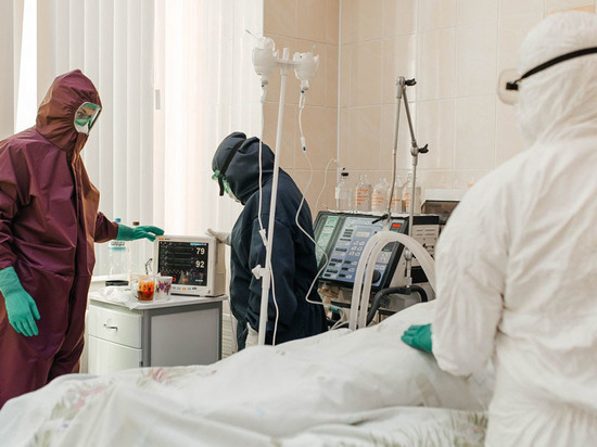В больницах Рязани 20 пациентов с коронавирусом находятся на ИВЛ