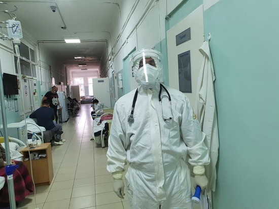 Начмед поликлиники в Улан-Удэ: «Врачи спят по 4-5 часов и снова на работу»