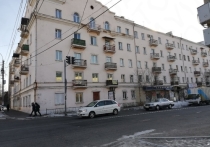 Сотрудники государственной инспекции Забайкальского края нашли нарушения в доме, где с 17 сентября в своей квартире замерзает жительница Читы