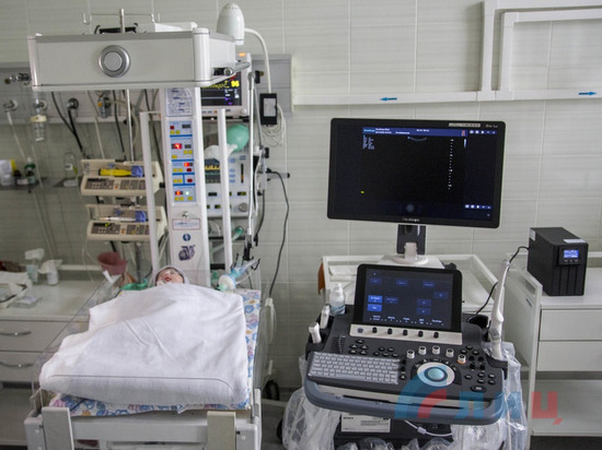 Луганская детская больница получила новый УЗИ-аппарат