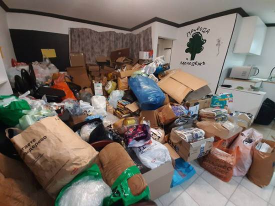 Волонтеры общественного движения «Природа и молодежь» в Мурманске собрали 856 килограммов отходов