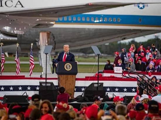 Штаб Трампа потребовал нового пересчета голосов в Джорджии