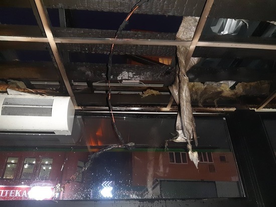 На 25 Сентября в Смоленске горел торговый павильон