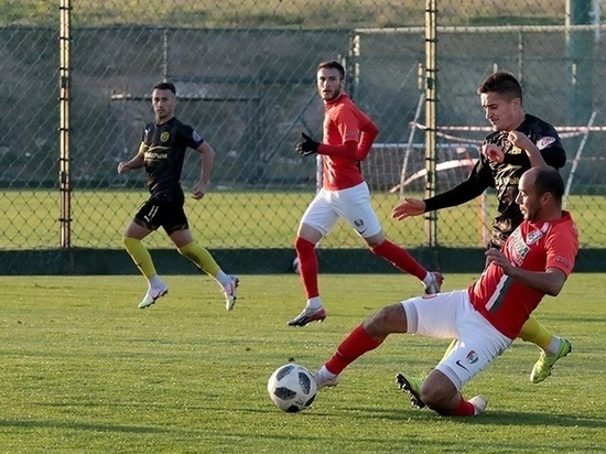 Премьер-лига КФС: волевая победа "Евпатории" над "Кызылташем"