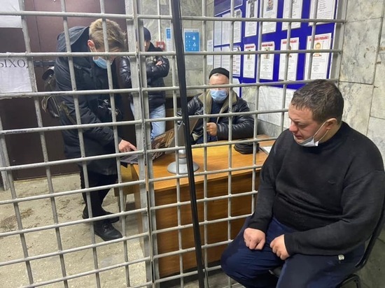 Задержаны подозреваемые в скупке голосов на довыборах в Екатеринбурге
