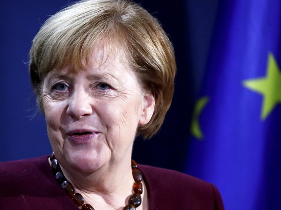 Меркель заявила о провале введенных в Германии COVID-ограничений