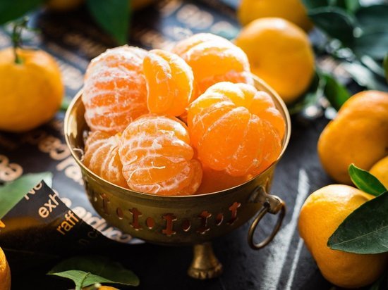 «Осторожно, Новый год!»: названы вредные свойства мандаринов