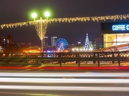 До 5 декабря в Иванове установят все новогодние елки