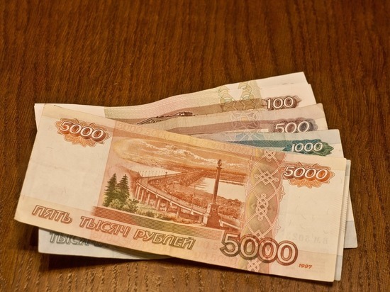 В Удмуртии за выходные мошенники похитили почти 2,5 млн рублей