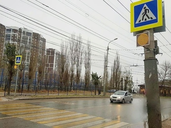 На проблемном перекрестке по Жукова Калуги поставили светофор