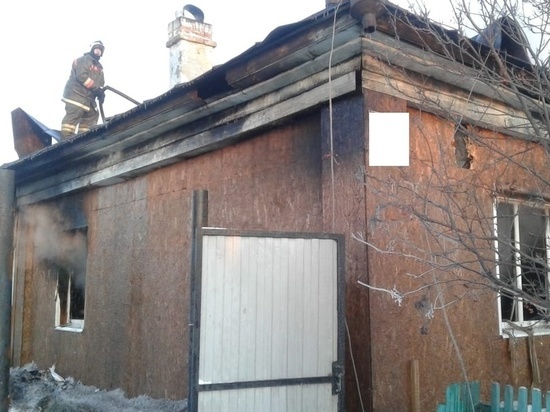 В Волчанске при пожаре пострадали четыре человека, среди них ребенок