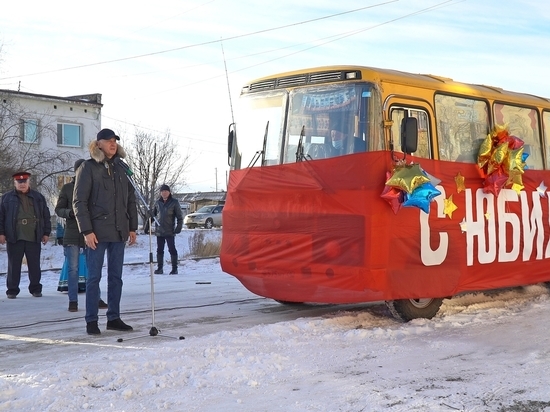 100-летний юбилей отметил ветеран с Колымы