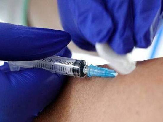 В Якутию доставлена партия вакцин от гриппа