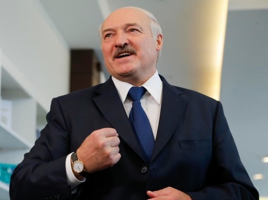 Лукашенко: белорусы отстояли суверенитет страны