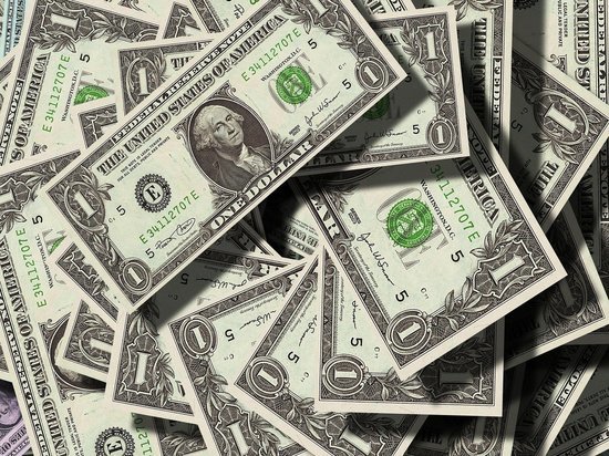 Курс доллара на открытии торгов Мосбиржи укрепился до 75,52 рубля