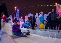 Жителям Челябинска объяснили, почему в областном центре не отказались от строительства ледового городка
