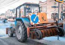 За прошедшие пять дней на дороги Челябинска подрядчиками было высыпано 24 тонны противогололедных материалов