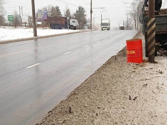 В Иванове вновь появились бочки с песком для большегрузов