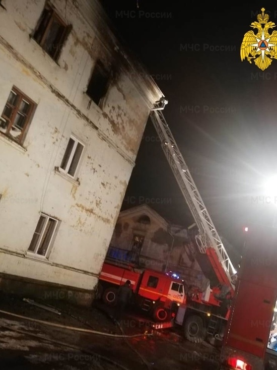В Калуге произошел пожар в общежитии
