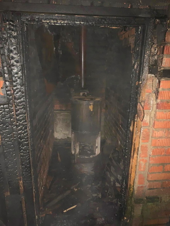 В Холм-Жирковском районе чуть не сгорел жилой дом