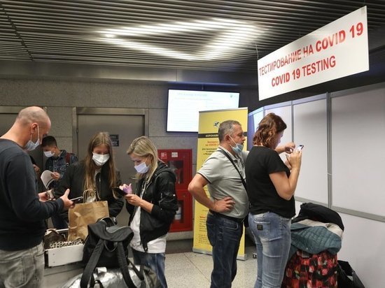 Рейс из Москвы в Китай отменили из-за аномальных анализов 200 пассажиров