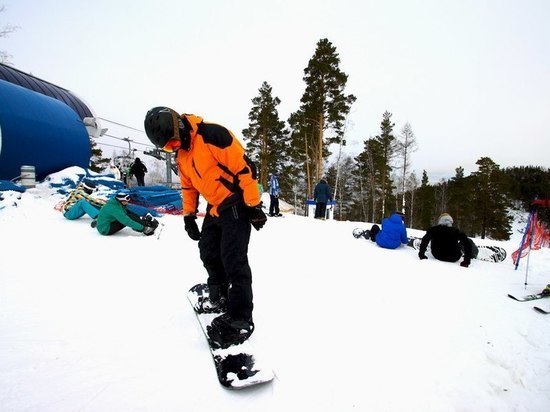 В красноярском «Бобровом логу» открывают горнолыжный сезон