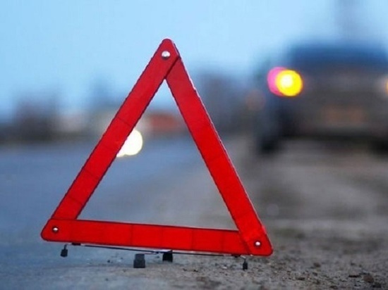 Водитель и пассажир пострадали в ДТП на Петроградке