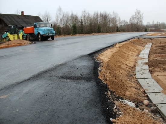 Дорогу Лавры – граница с Латвией заканчивают ремонтировать