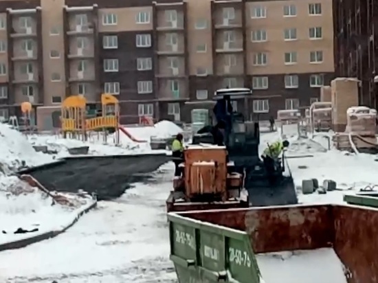 Асфальт в снег - тренд этого сезона:ярославские дорожники активизировали свою работу